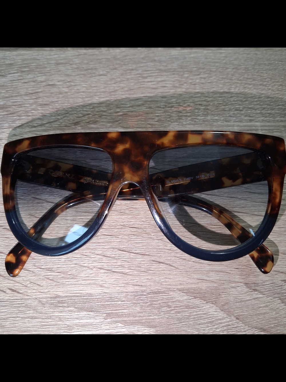 CÉLINE ShadowCL-41026 - Havana  and Blue Flat Top Sunglasses - Flawed - Picture 9 of 13